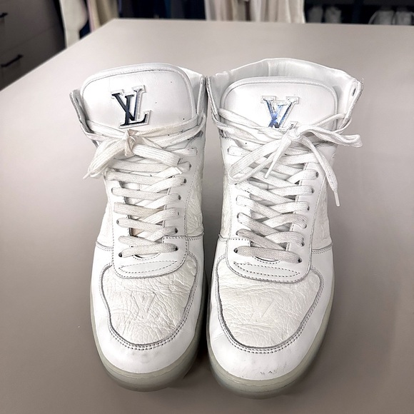 LOUIS VUITTON Rivoli Ankle Sneakers 'White Monogram with Silver' 1A8V86 Size 10 - Picture 2 of 4